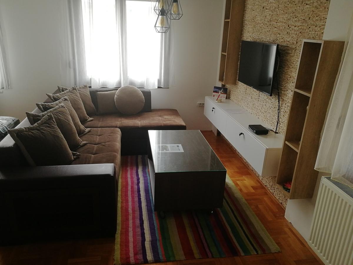 Apartment Aleksija Ниш Экстерьер фото
